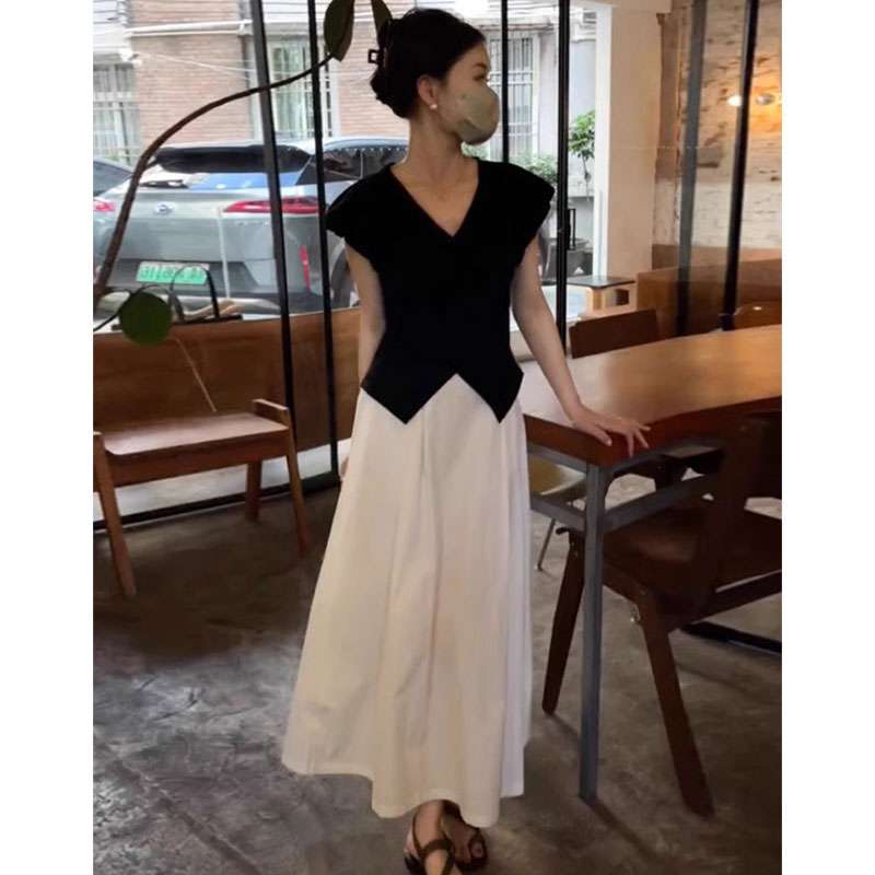 40代ファッション レディース エレガントモノトーンVネックブラウス