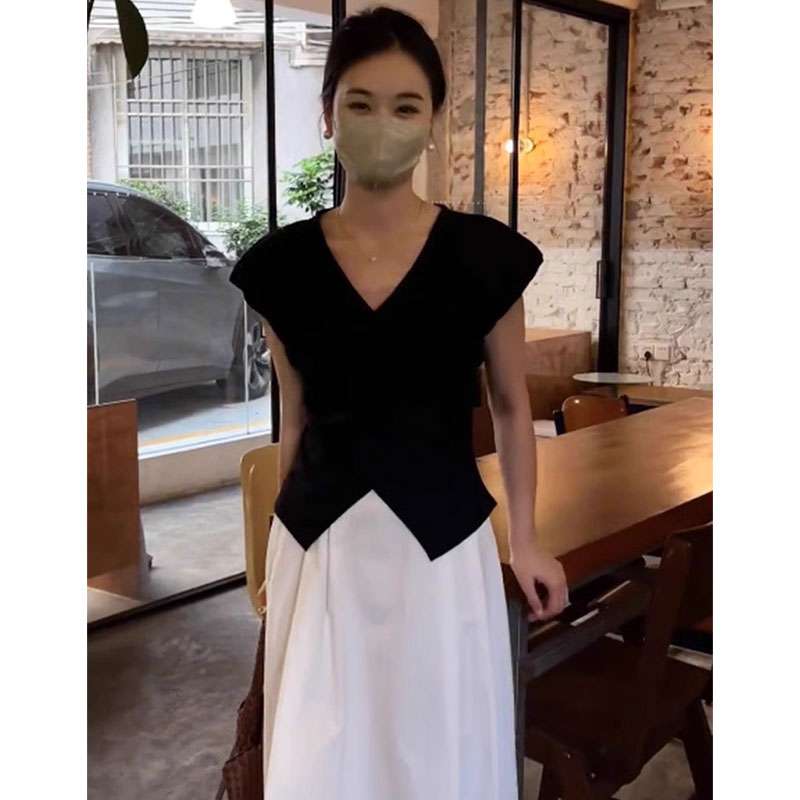 40代ファッション レディース エレガントモノトーンVネックブラウス