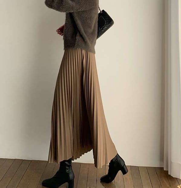 40代レディースファッション ウエストゴムプリーツロングスカート