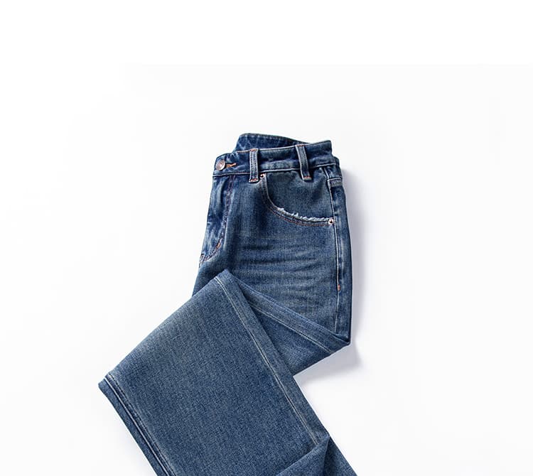 40代ファッション レディース ストレートデニムパンツ