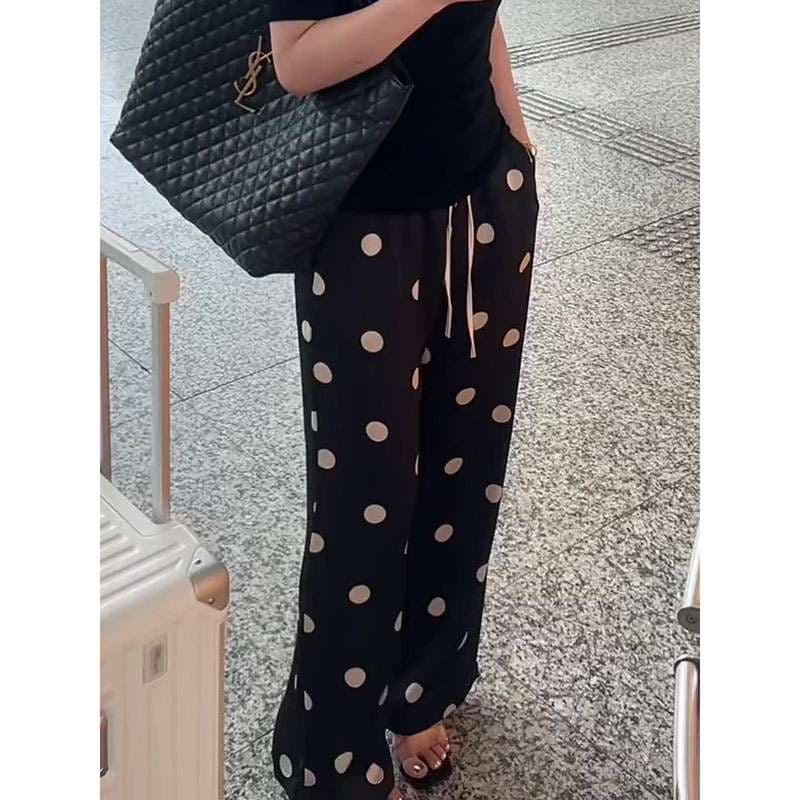 40代ファッション レディース 大人可愛いドット柄ワイドパンツ
