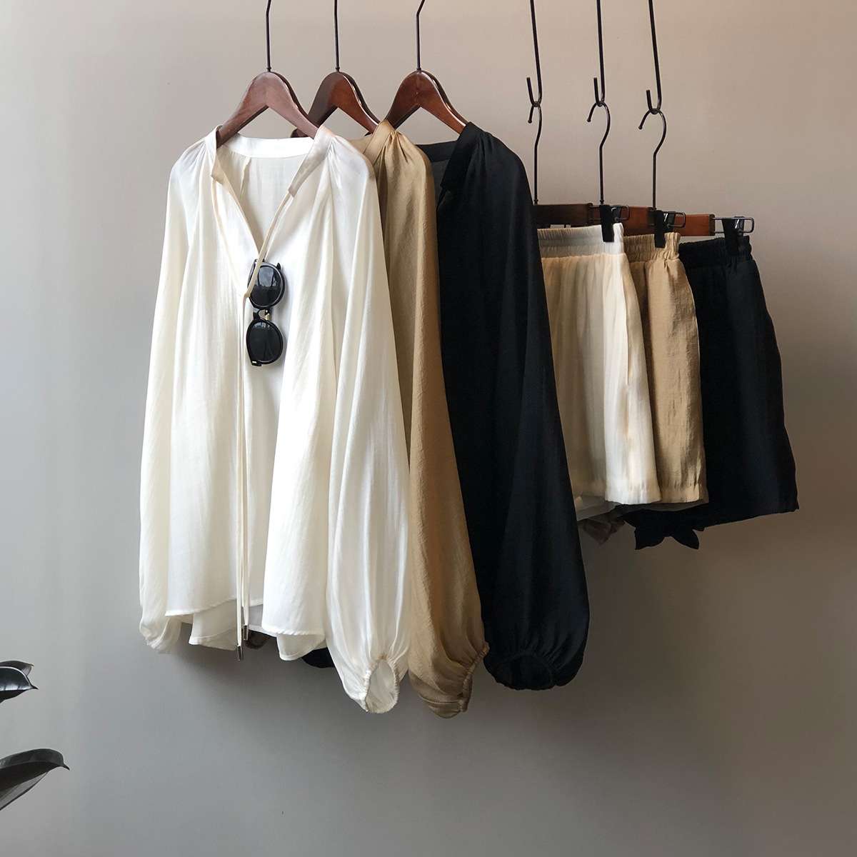 40代ファッション レディース エレガントリラックスセットアップ