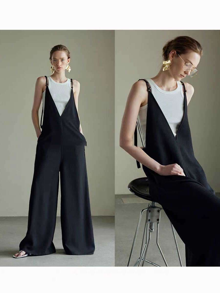 40代ファッション レディース 大人のVネックワイドサロペット