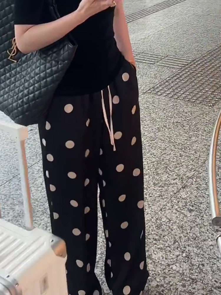 40代ファッション レディース 大人可愛いドット柄ワイドパンツ