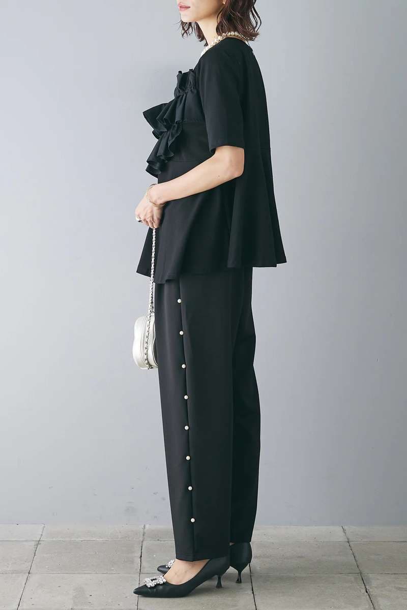 40代ファッション レディース モノトーンフリルデザインTシャツ