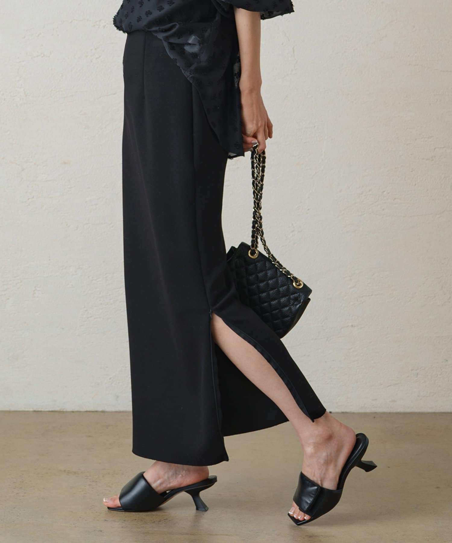 40代ファッション レディース 大人のスリットスカート