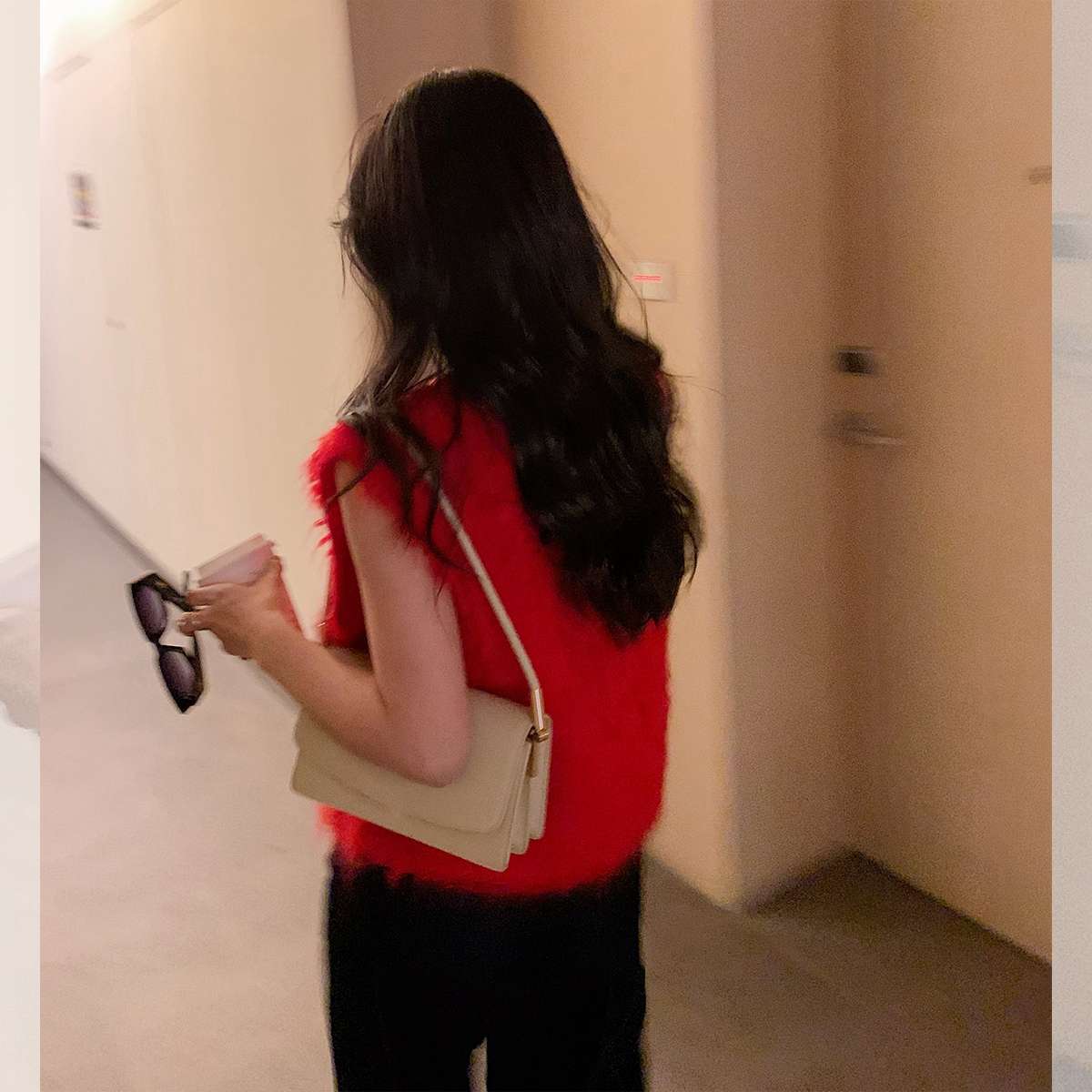 40代ファッション レディース ふわふわモヘアニットベスト