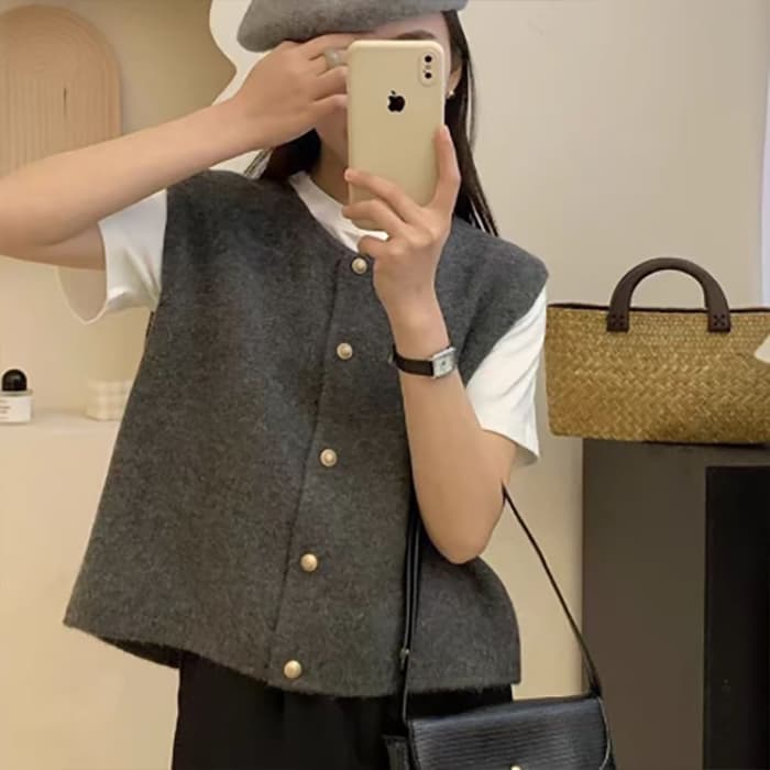 40代ファッション 秋冬新作ニットベスト丸首ボタン重ね着体型カバー
