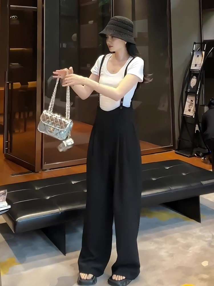 40代ファッション レディース 大人のゆったりサロペットパンツ