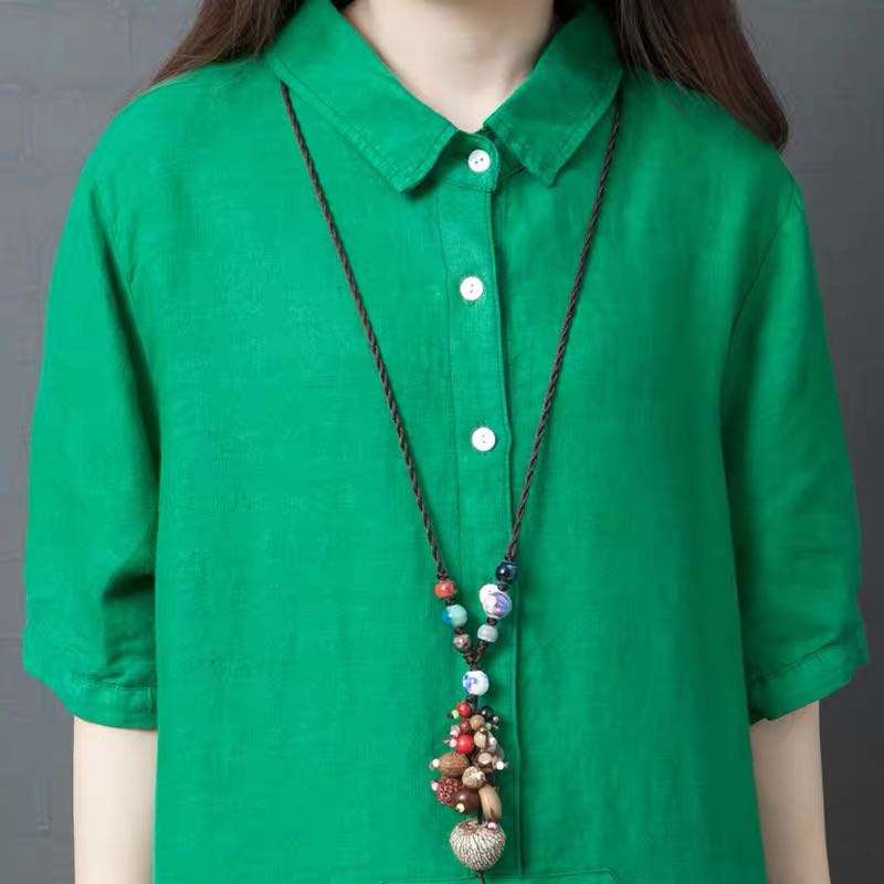 40代ファッション レディース 緑のリネンマキシシャツワンピース