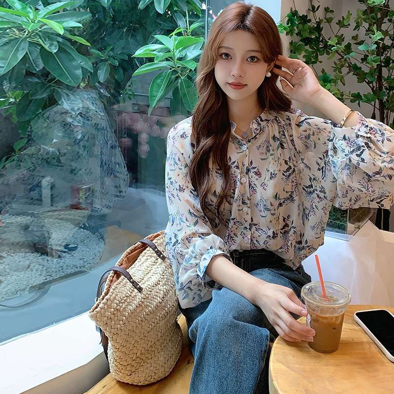 40代ファッション レディース 花柄フリルブラウス 七分袖シャーリング