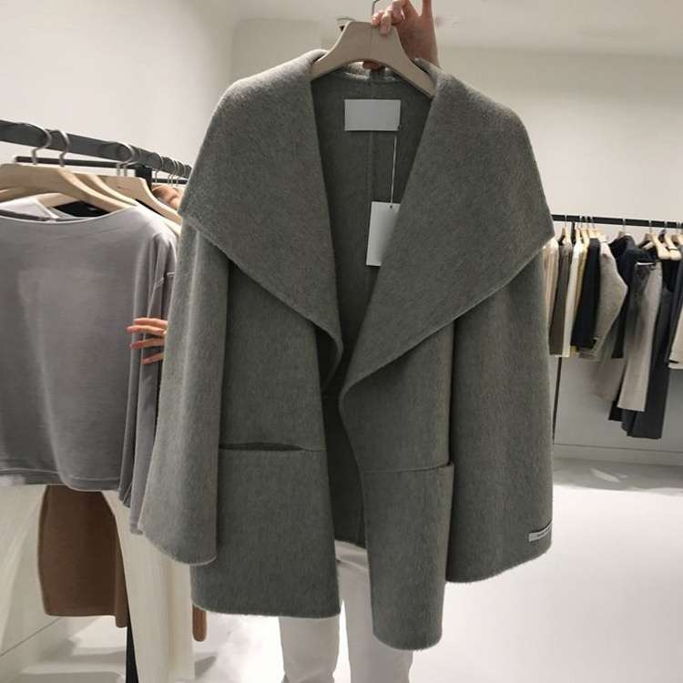40代ファッション レディース ドレープカラーウールコート
