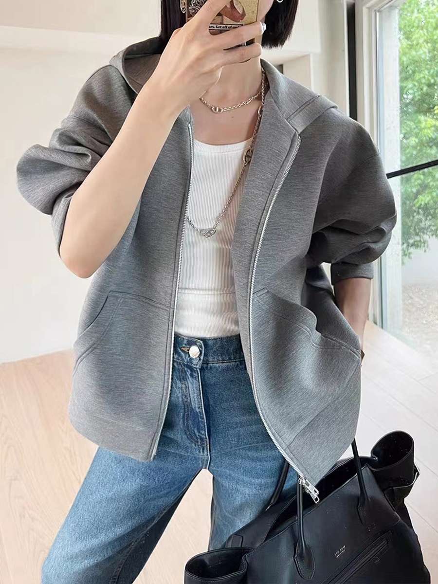 40代ファッション レディース オーバーサイズ ジップアップパーカー
