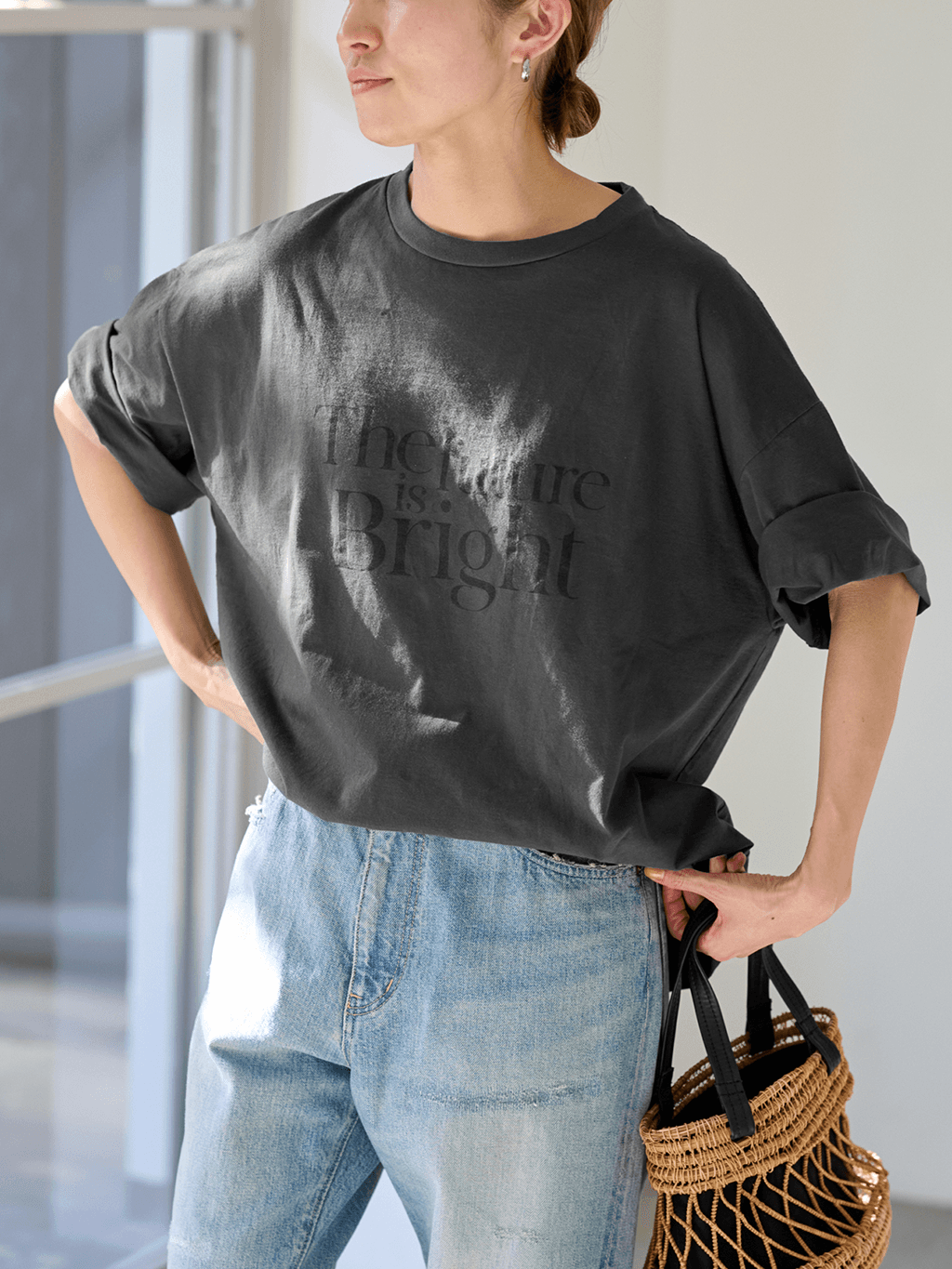 40代ファッション レディース ロゴ入りオーバーサイズTシャツ