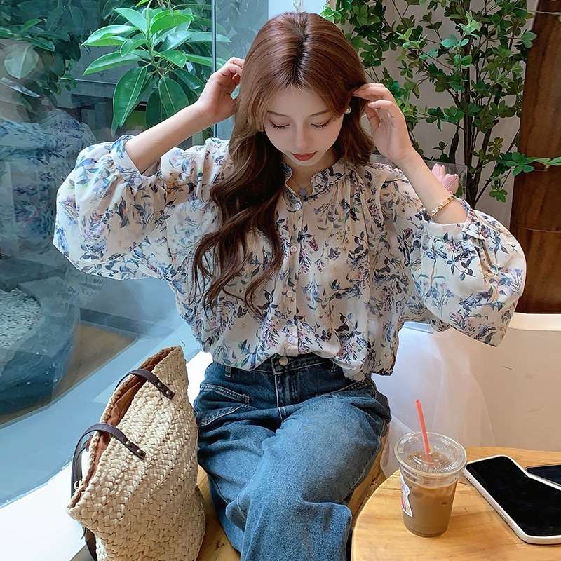 40代ファッション レディース 花柄フリルブラウス 七分袖シャーリング