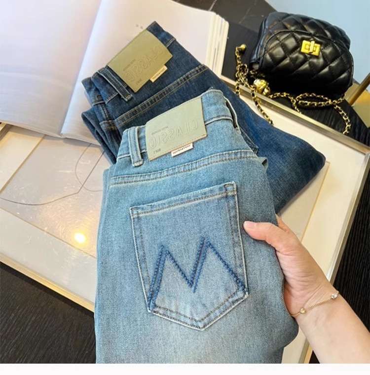 40代ファッション レディース ハイウエストストレートデニムパンツ