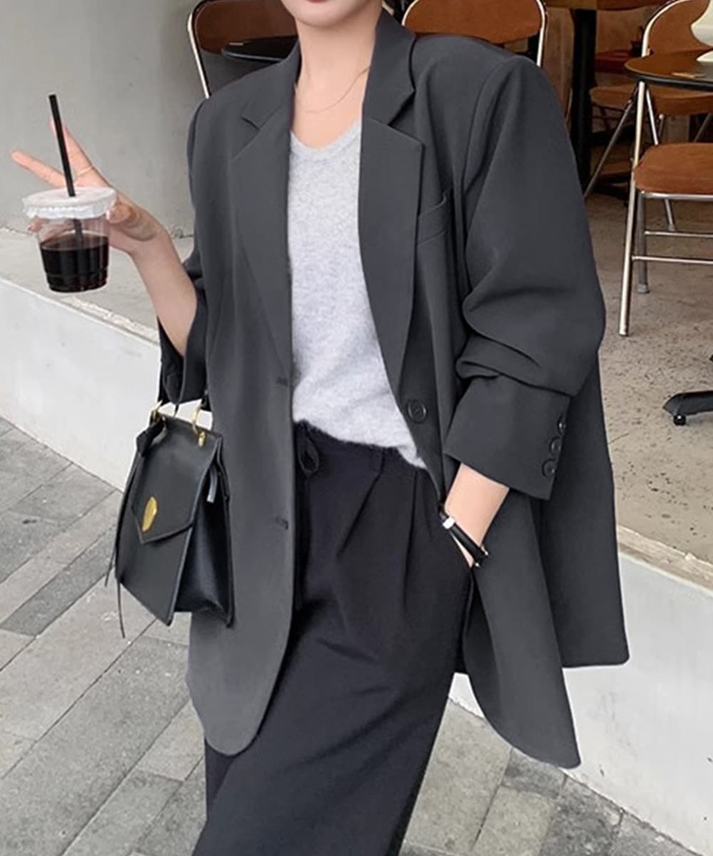 40代ファッション 大人の体型カバーテーラードジャケット