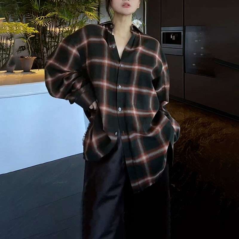 40代ファッション レディース オーバーサイズチェック柄シャツ